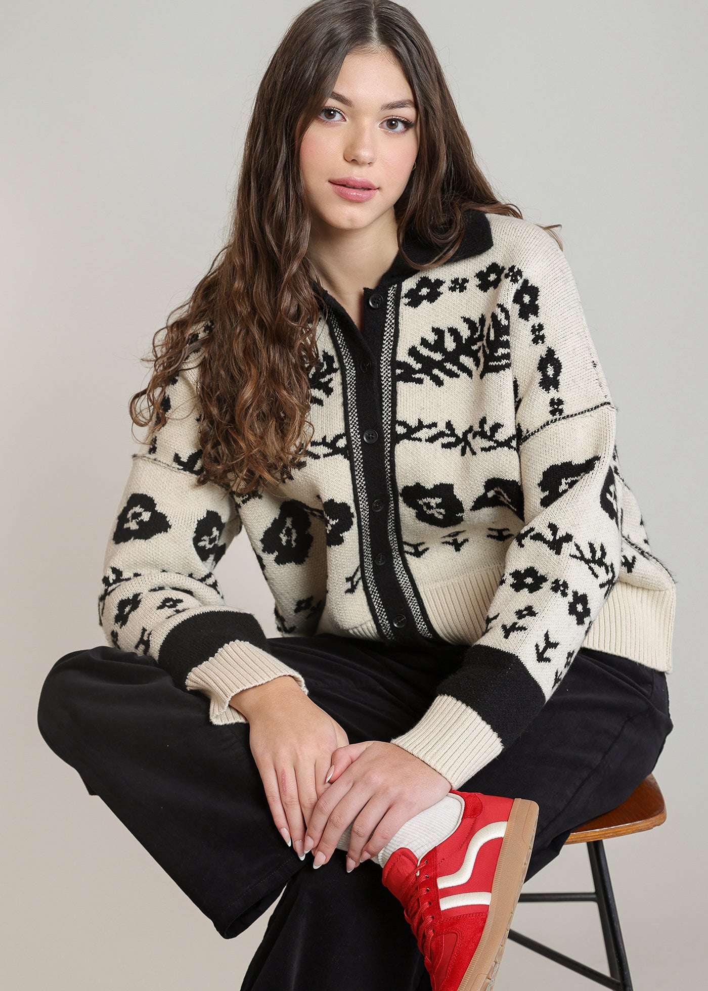 Cardigan jacquard fleuri ivoire et noir Dex pour femme