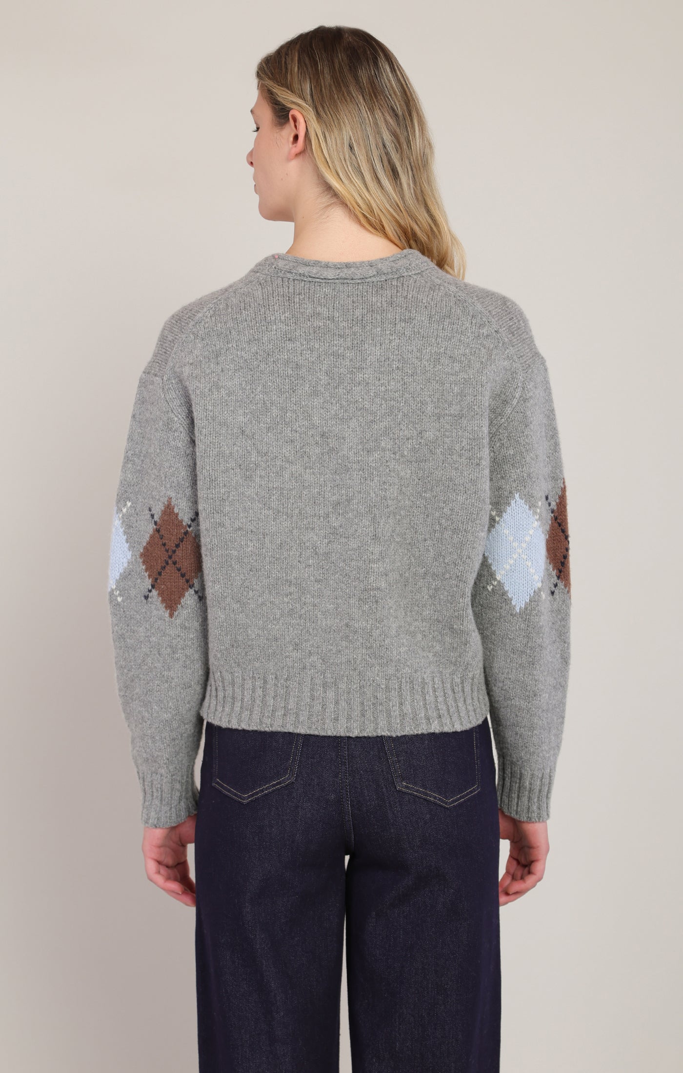 Chandail argyle gris moyen mélangé à col V Room 34 pour femme