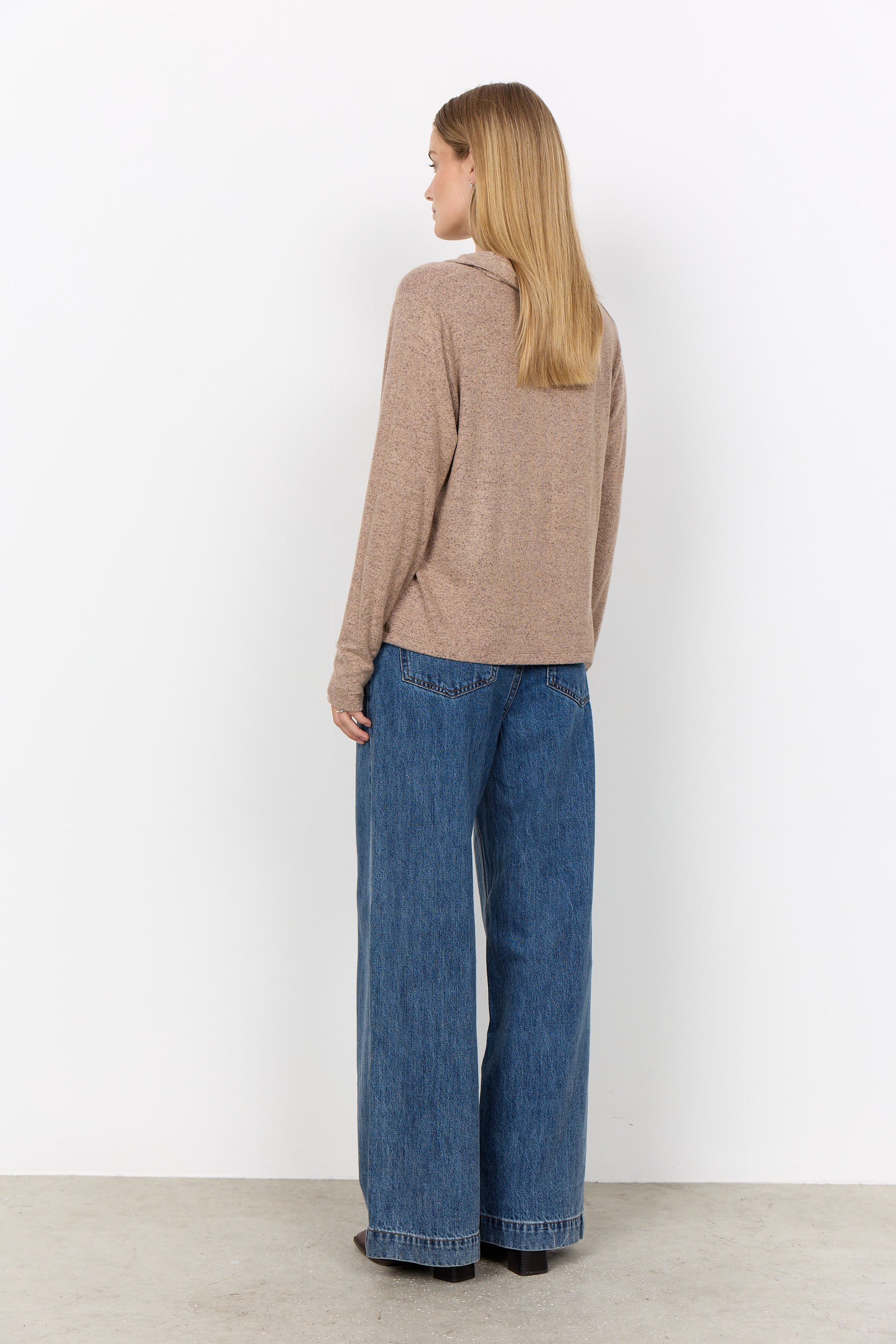 Chandail col polo chiné camel à manches longues Soya Concept pour femme