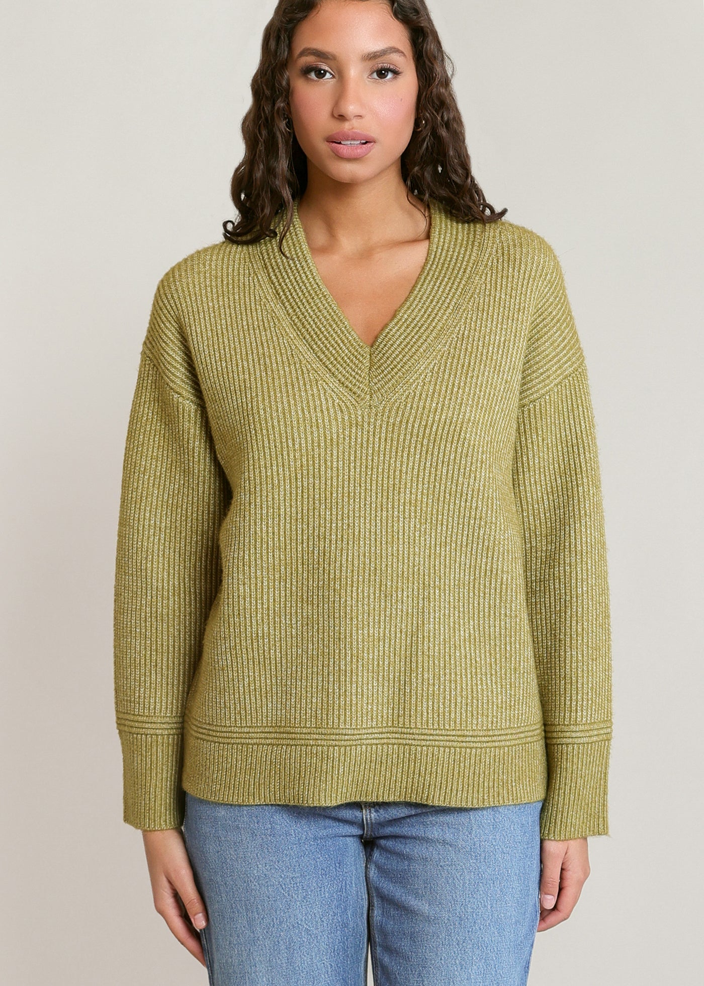 Chandail tricot col V vert feuille Dex pour femme