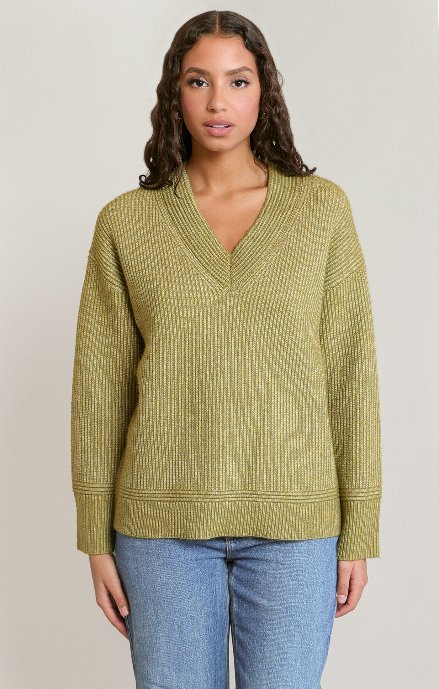 Chandail tricot col V vert feuille Dex pour femme
