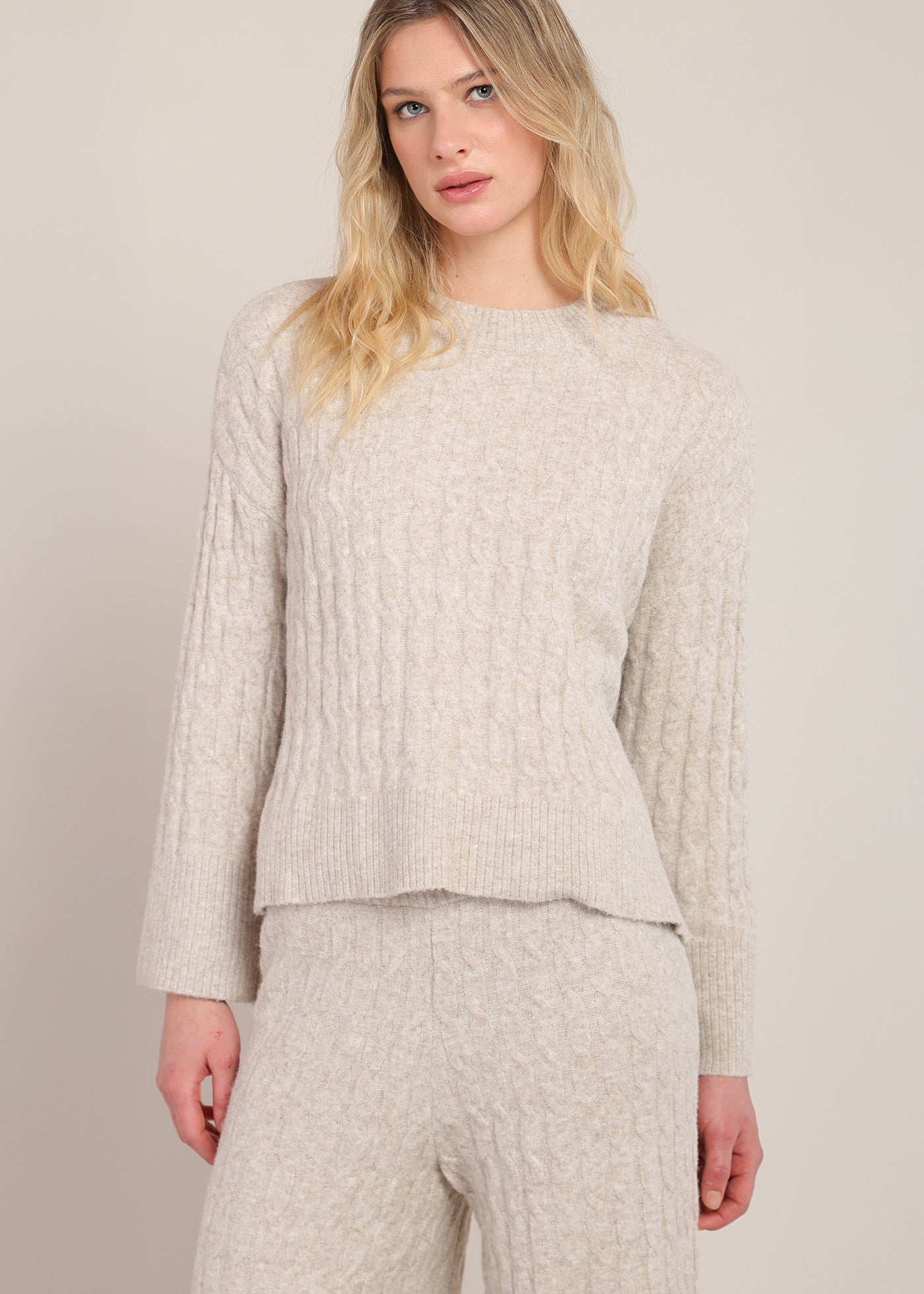 Chandail en tricot torsadé beige Room 34 pour femme