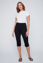 Capri  noir, marine ou blanc sans zip, tissu souple et confortable avec extensibilité, style épuré et pratique.