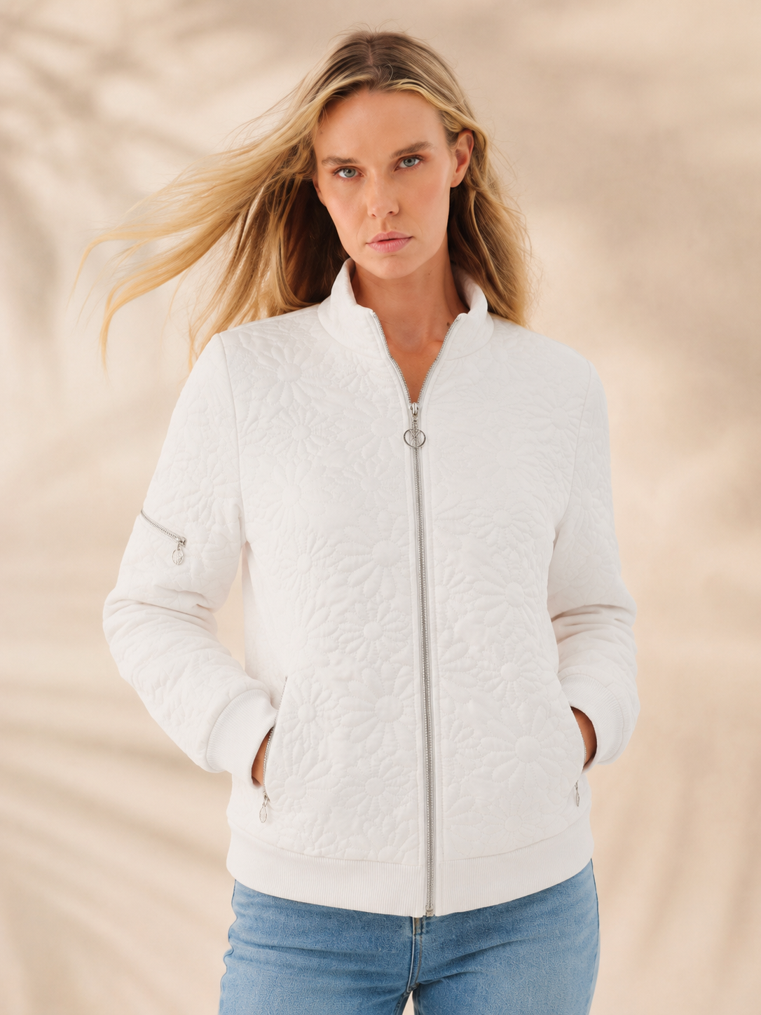 Cardigan Texturé de Marguerites