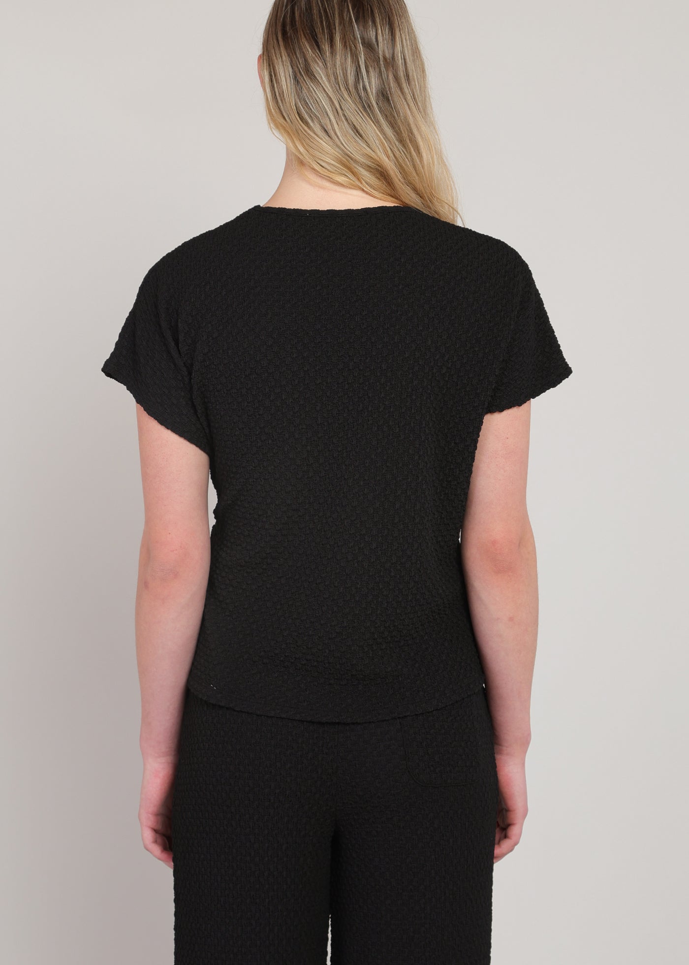 Haut texturé noir à nœud Room 34 pour femme