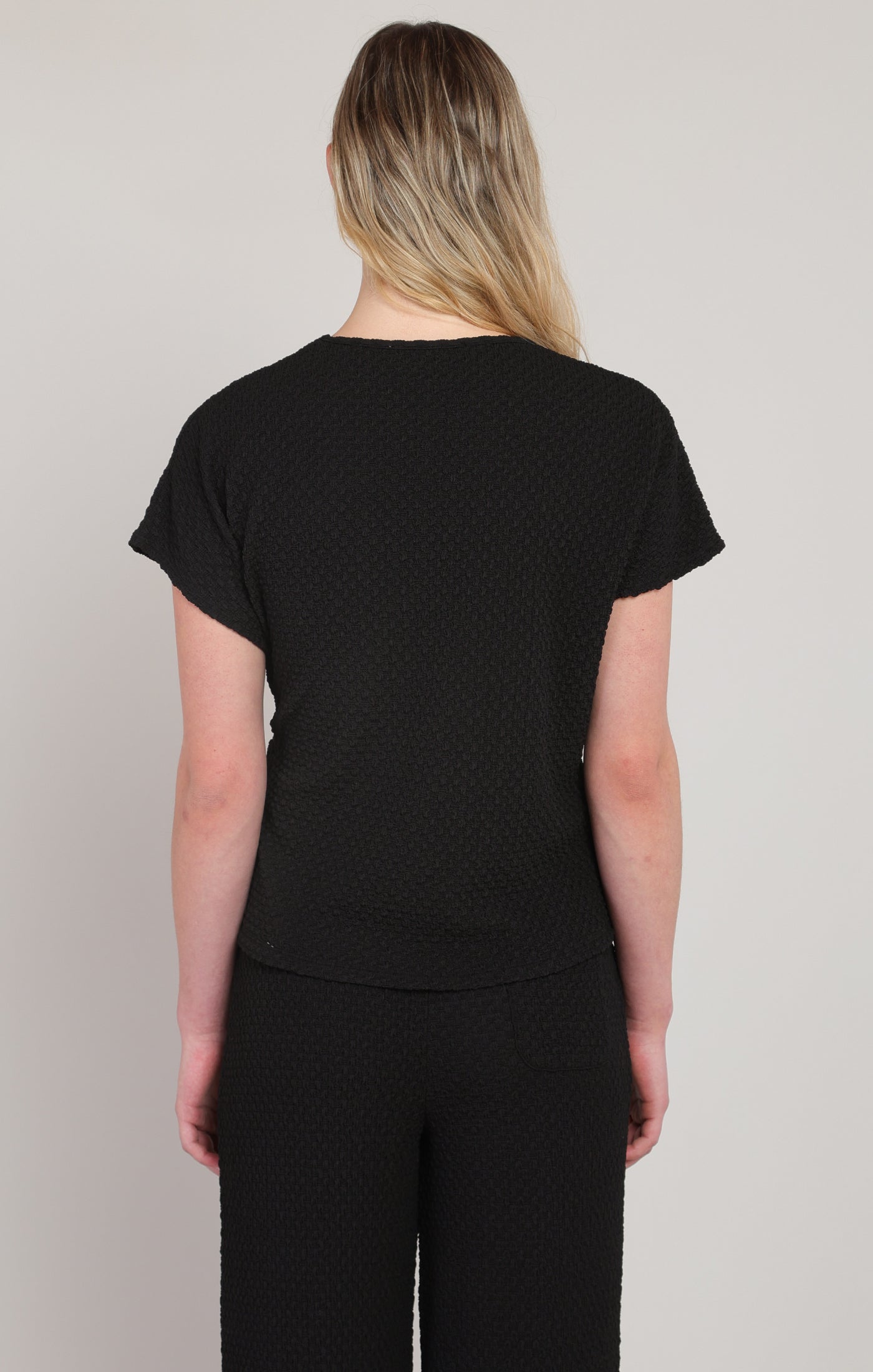 Haut texturé noir à nœud Room 34 pour femme