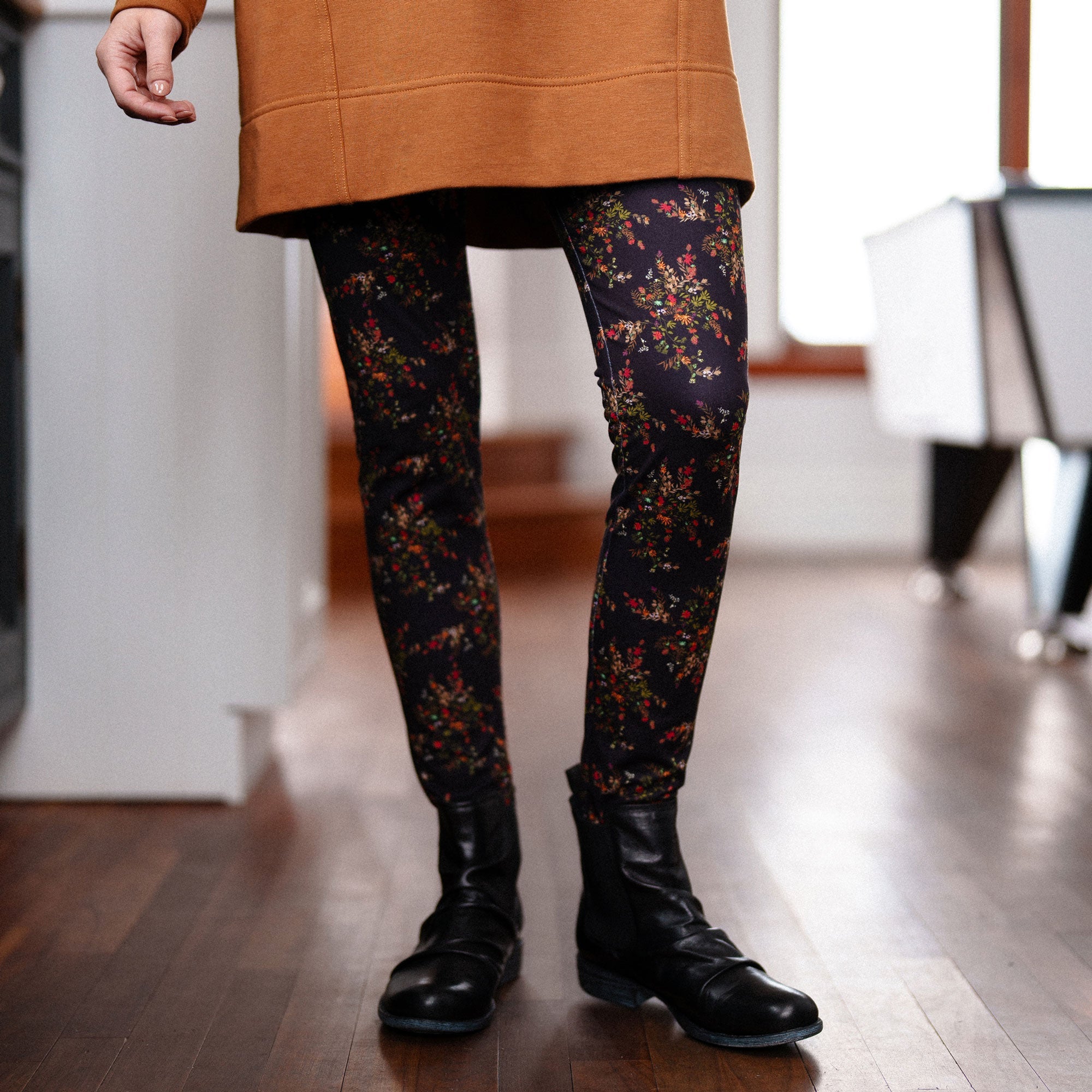 legging-andy-petites-fleurs_3940f4c9-0edb-4989-abd2-7af4361c5a21.jpg