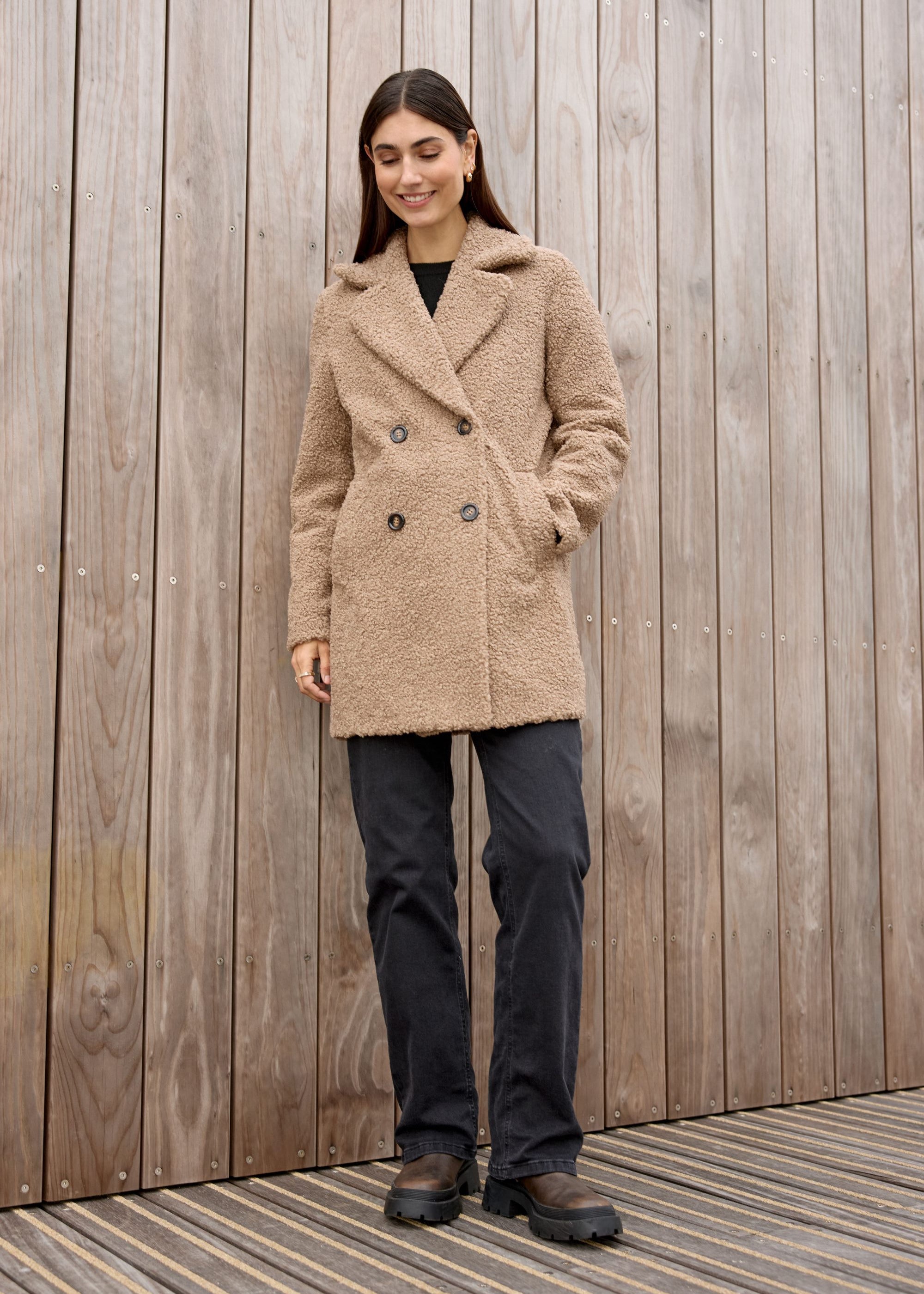 Manteau effet mouton végan camel Soya Concept pour femme