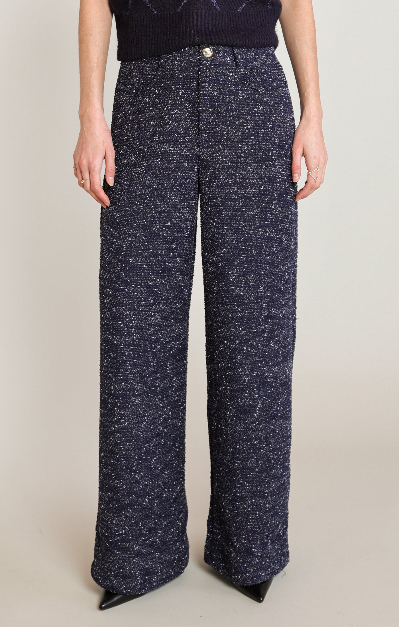Pantalon large marine chiné à effet bouclé Black Tape pour femme