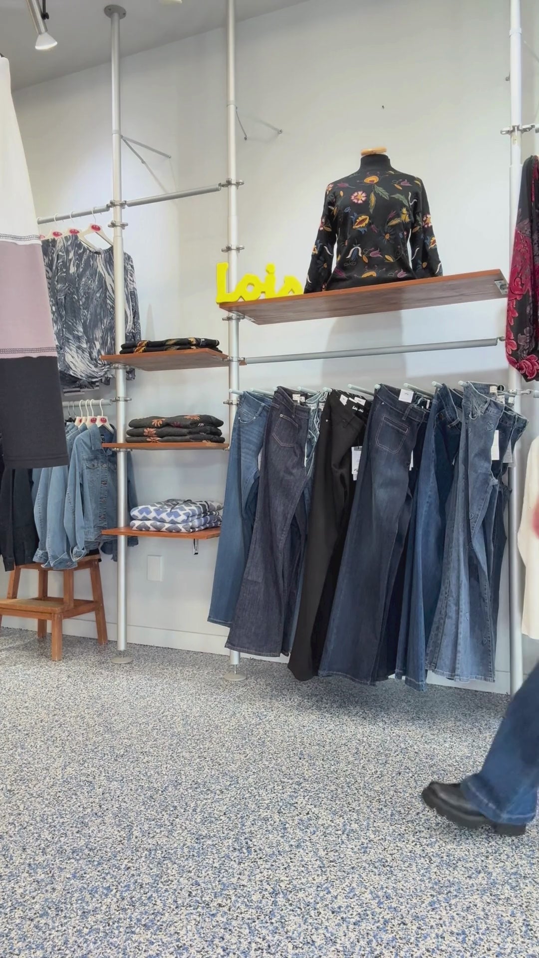 Jeans Droit Boutons au Poches