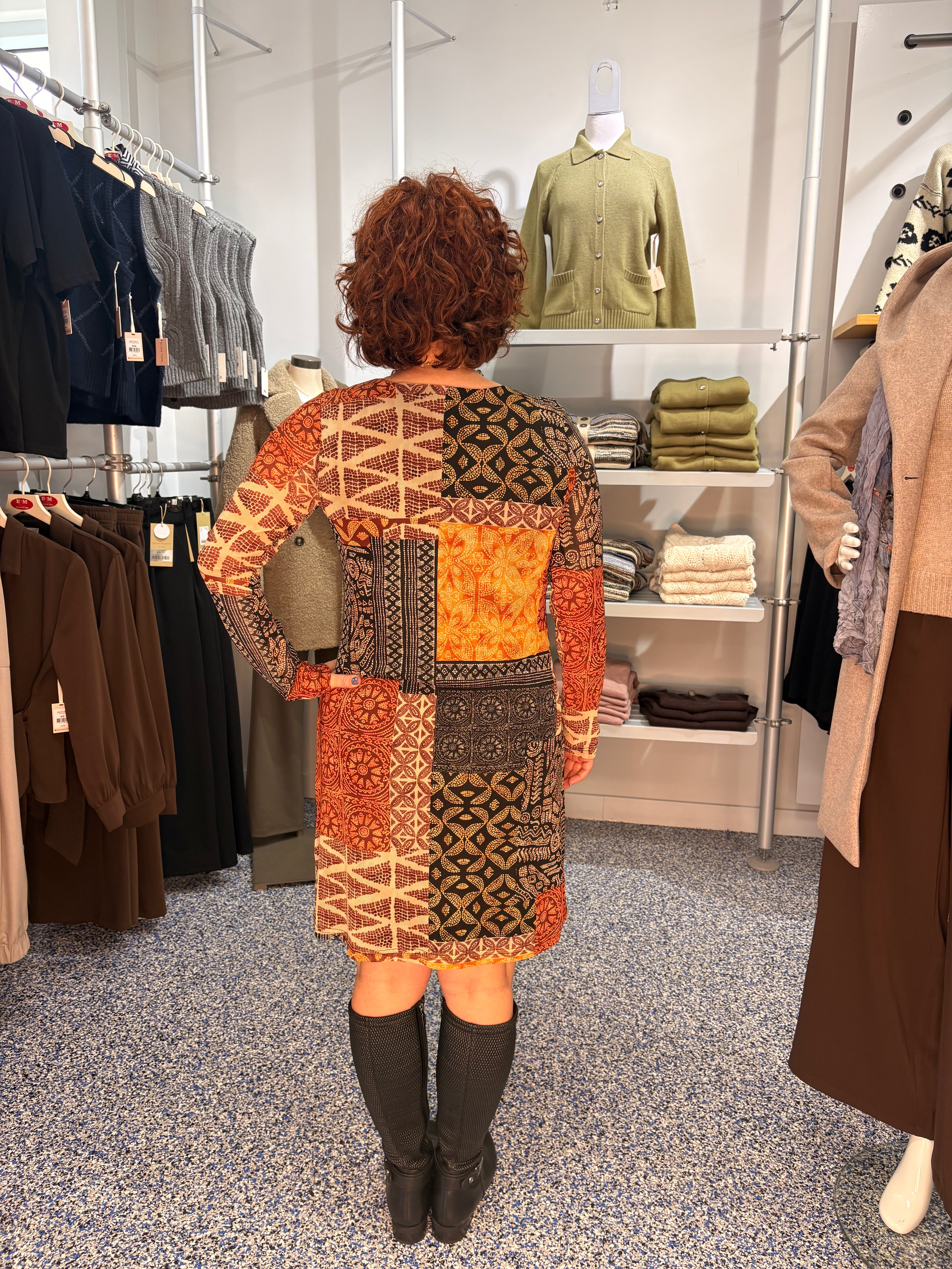 Robe imprimée en mèche mosaïque Ste-Marguerite Rien ne se perd, tout se crée pour femme