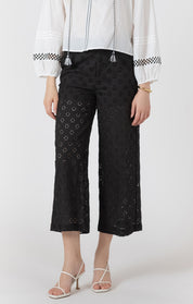 Pantalon Large 3/4 en Broderie Anglaise