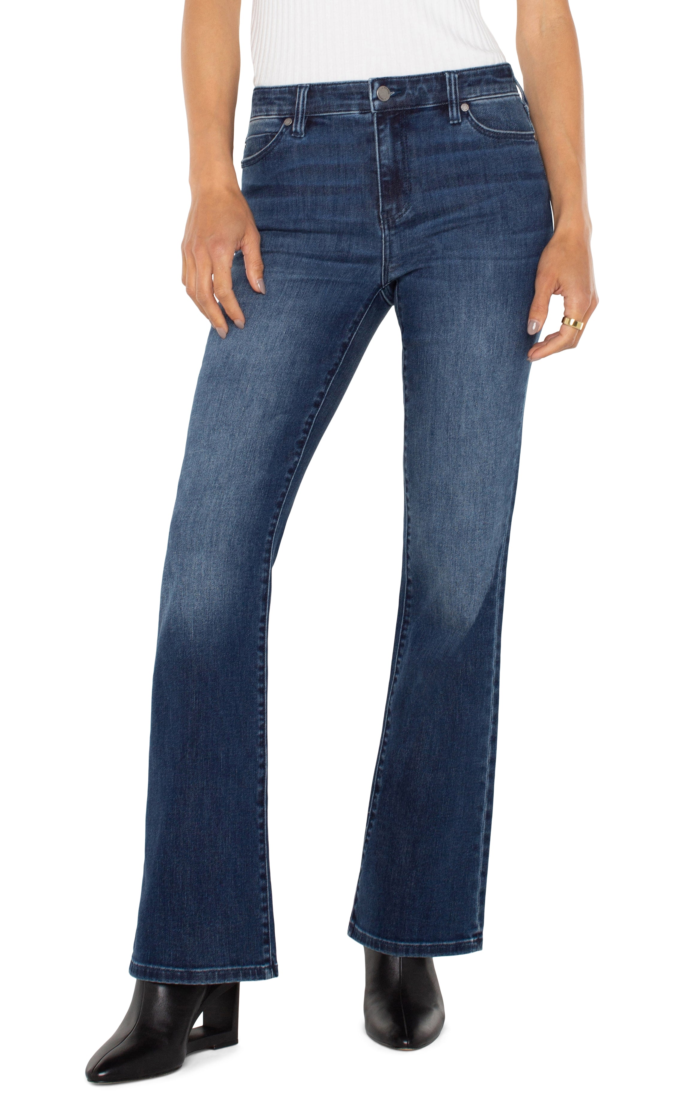 Jean Lucy bootcut bleu Granada Hills à taille mi-haute et jambe légèrement évasée