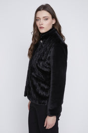 Manteau en Fausse Fourrure