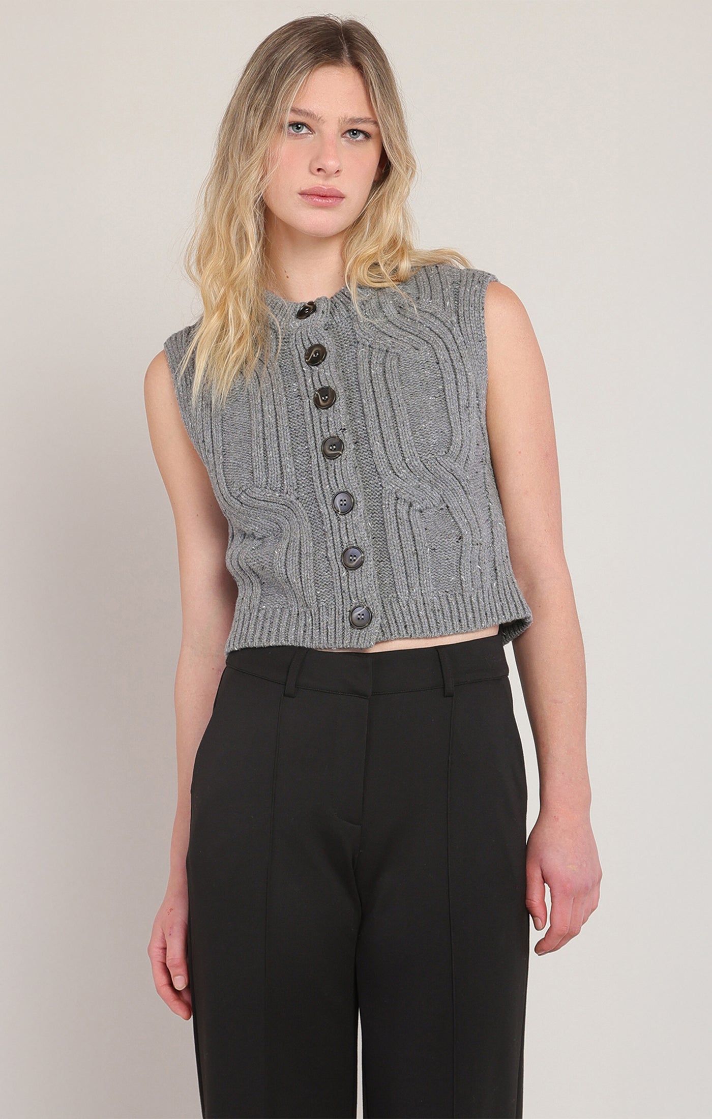 Veste sans manches torsadée grise Room 34 pour femme