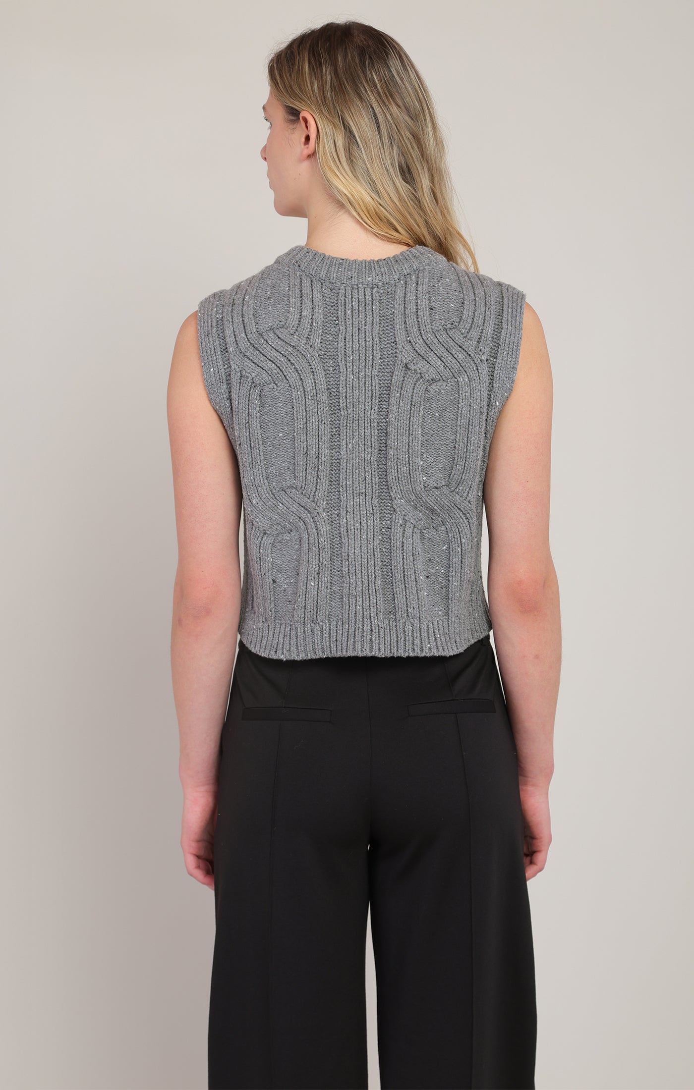 Veste sans manches torsadée grise Room 34 pour femme